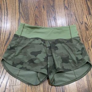 Lululemon Speed Up (4”) shorts